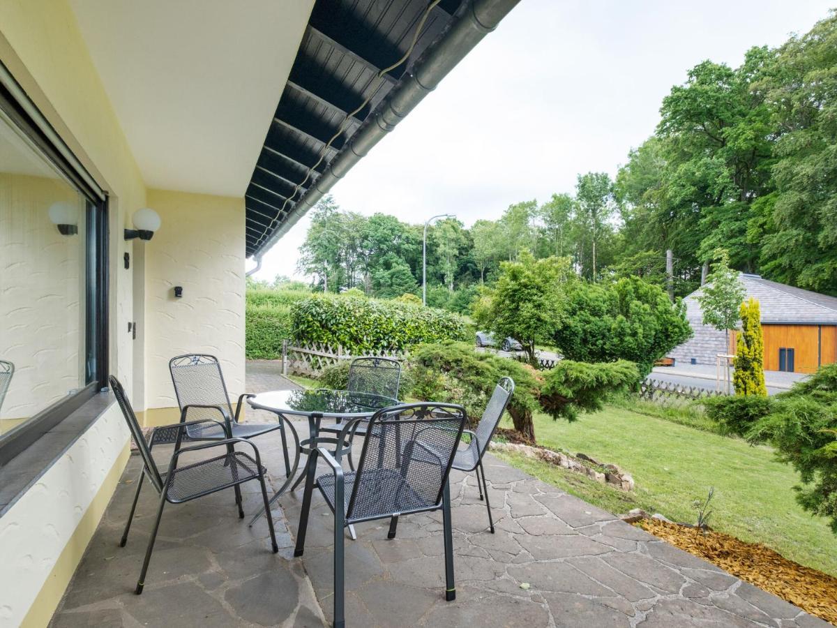 Idyllic Bungalow In Feusdorf With Forest View Cameră foto